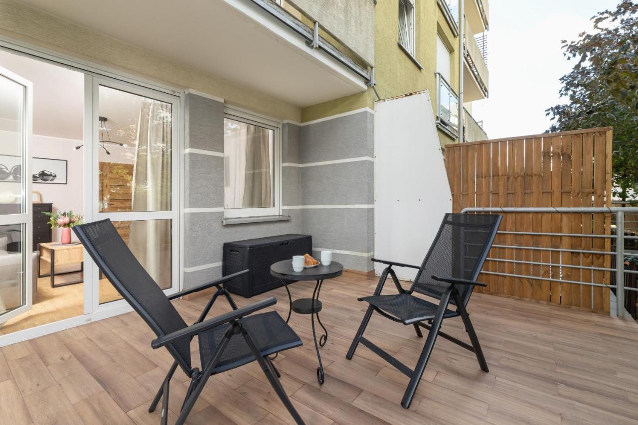 Pleasant Apartment With Terrace Cracow By Noclegi Renters Krasków Εξωτερικό φωτογραφία